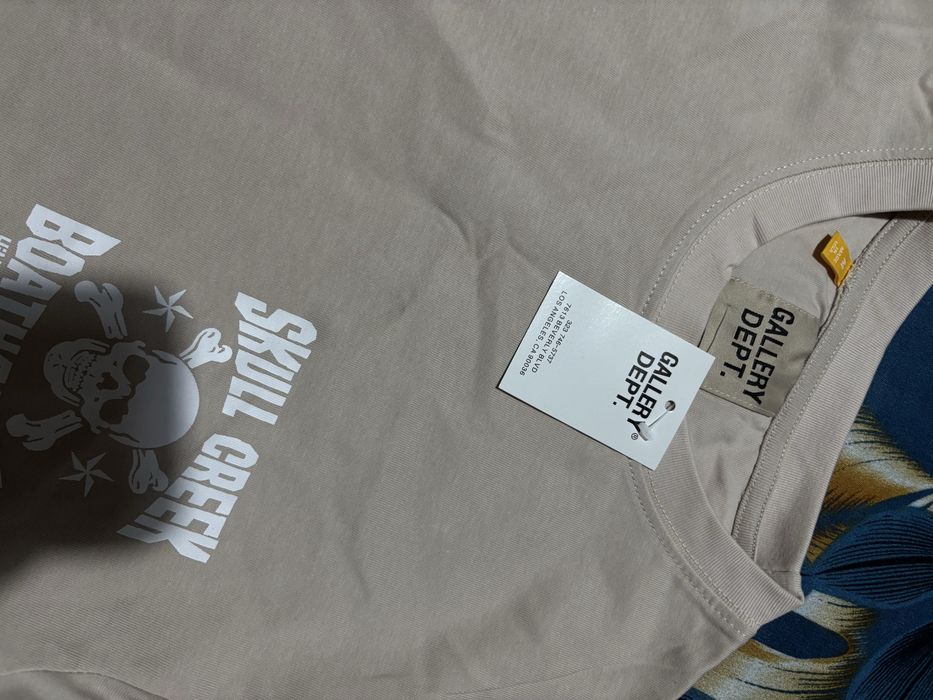 Tricou Gallery Dept M