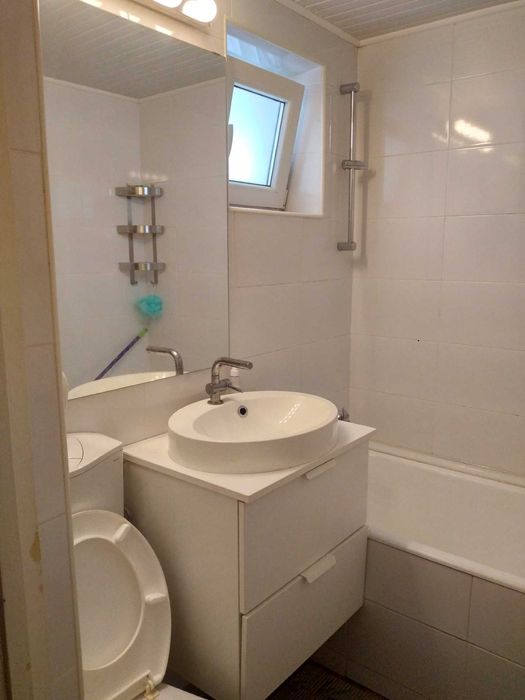 Vand apartament 2 camere Aleea Podul Giurgiului Nr.4  Bl.6 Sc.B Sector.5 Bucuresti