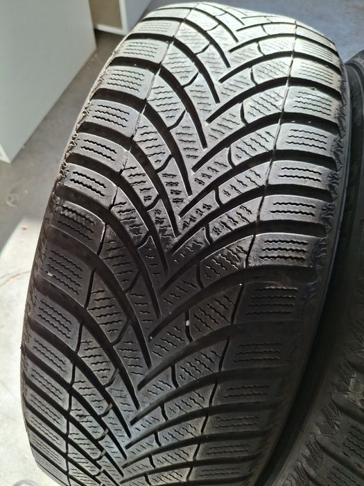2 Amvelope se iarnă 215 55 r17 Semperit