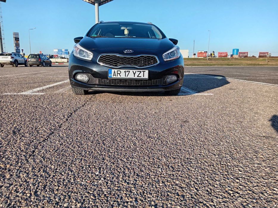 Vând KIA Ceed 1,4 diesel