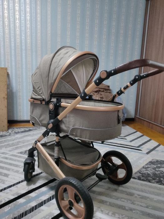 Новая детская коляска.