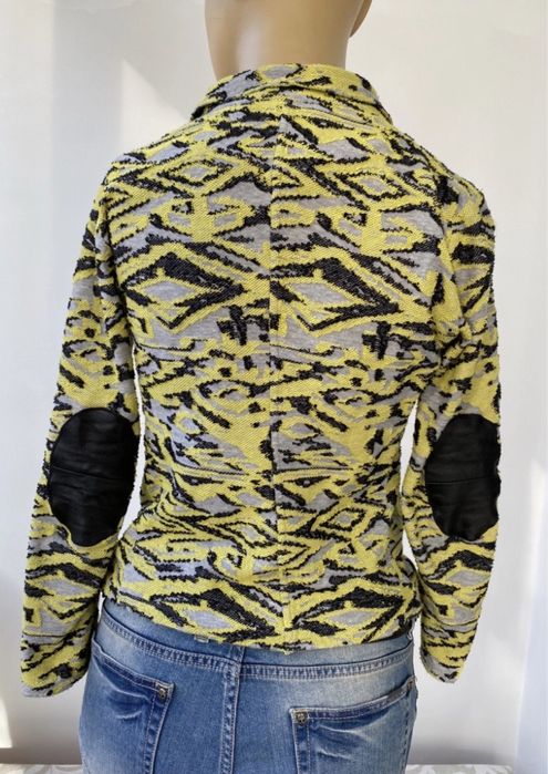 Трикотажно вталено сако Pinko