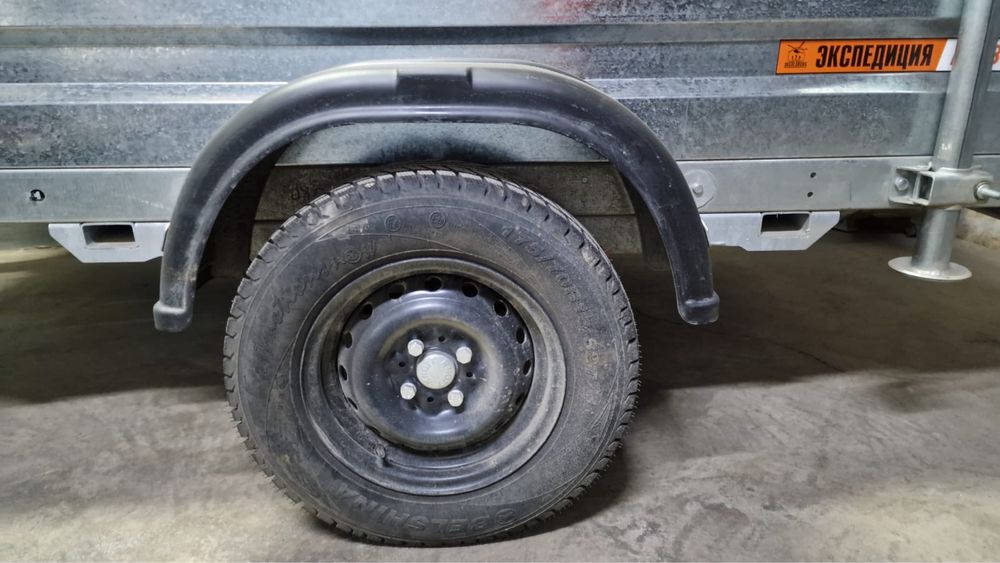 Продам прицеп автомобильный