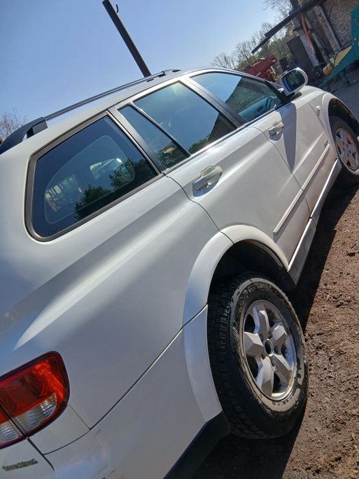 Продам машину SsangYong Kyron