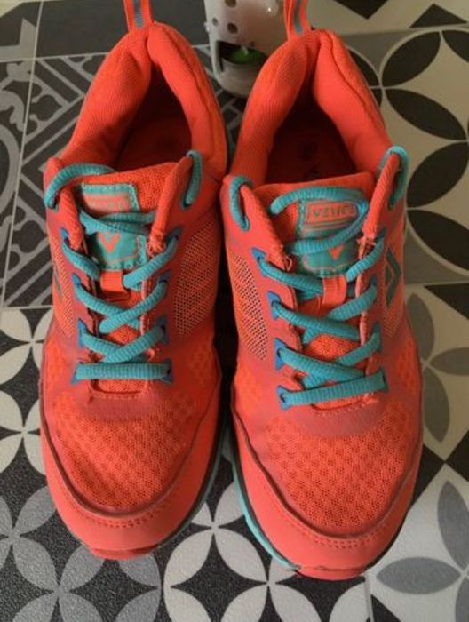 Дамски кецове”Levi’s”