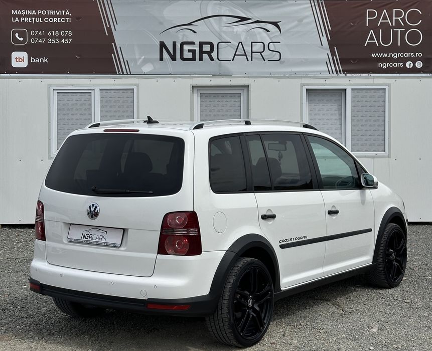 Volkswagen Touran CROSS 7 Locuri 1.4 TSI 170CP 2009 DSG | RATE / TRANSPORT / NUMERE