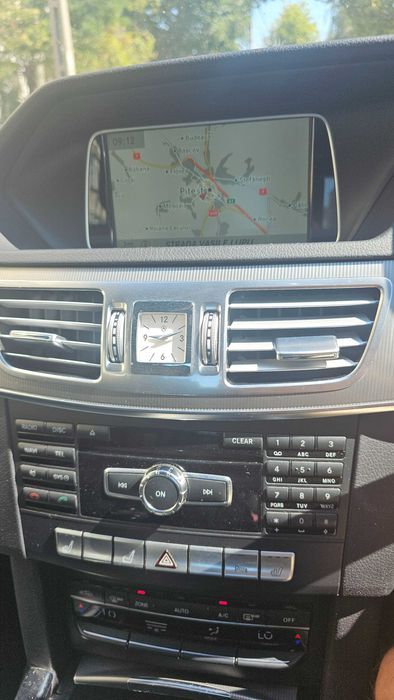 cd player navigatie Mercedes A2129006423 W212 E250 E220 E350 E200 face