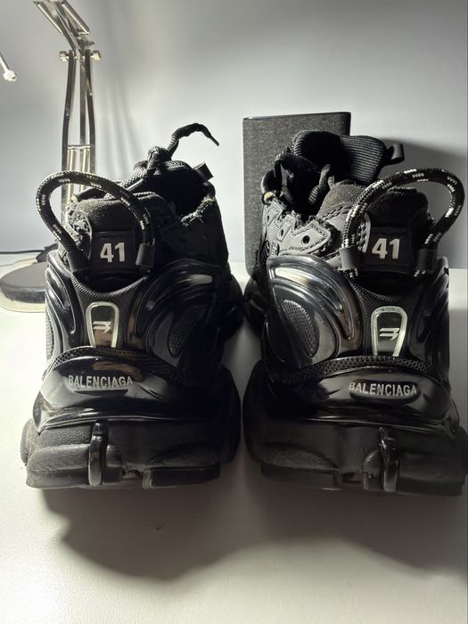 balenciaga runner 42