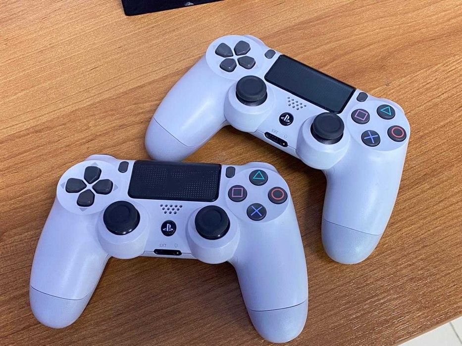 PlayStation 4 2 Геймпада Fifa 25