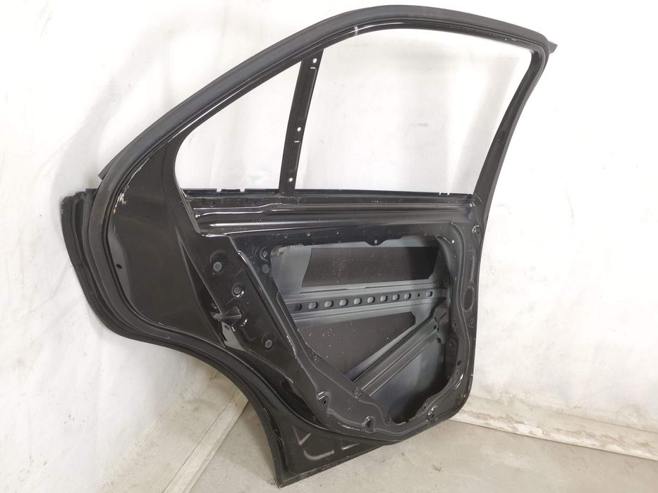 Лява задна врата / Lqva zadna vrata Mercedes-Benz E-Class W212 Оригина