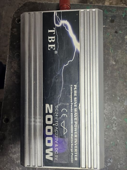 Продам инвертор 24/220 вольт