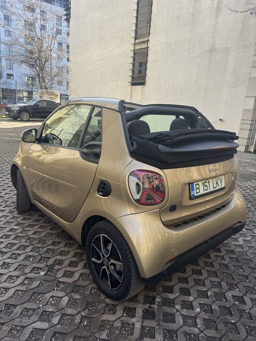 Smart Fortwo Cabrio EQ full option