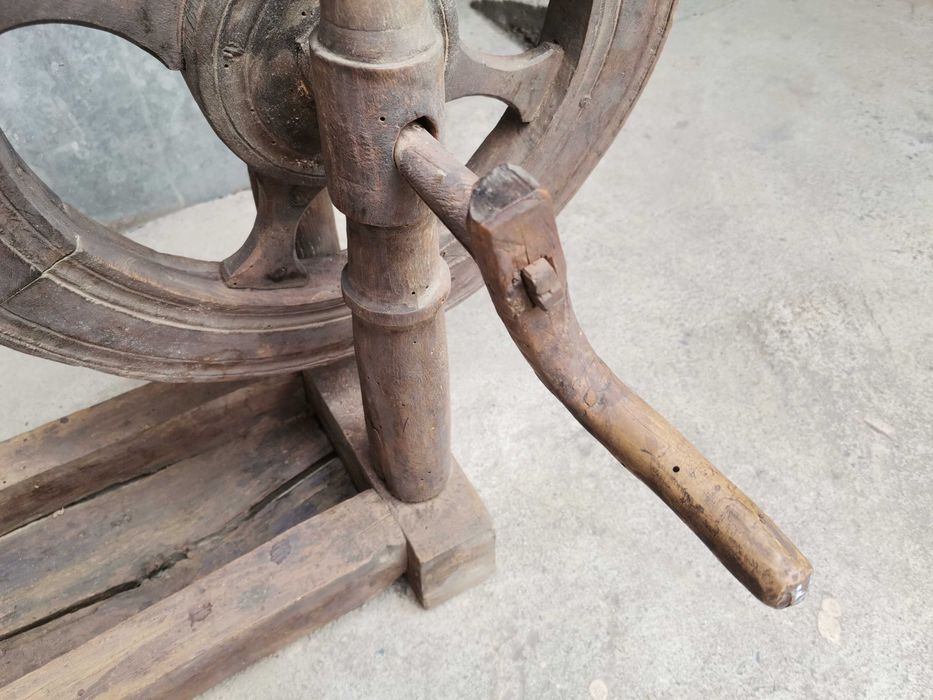 Стар стлгодишен чакрък