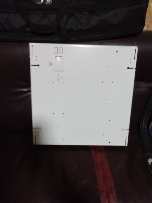 Corpuri de iluminat cu neon