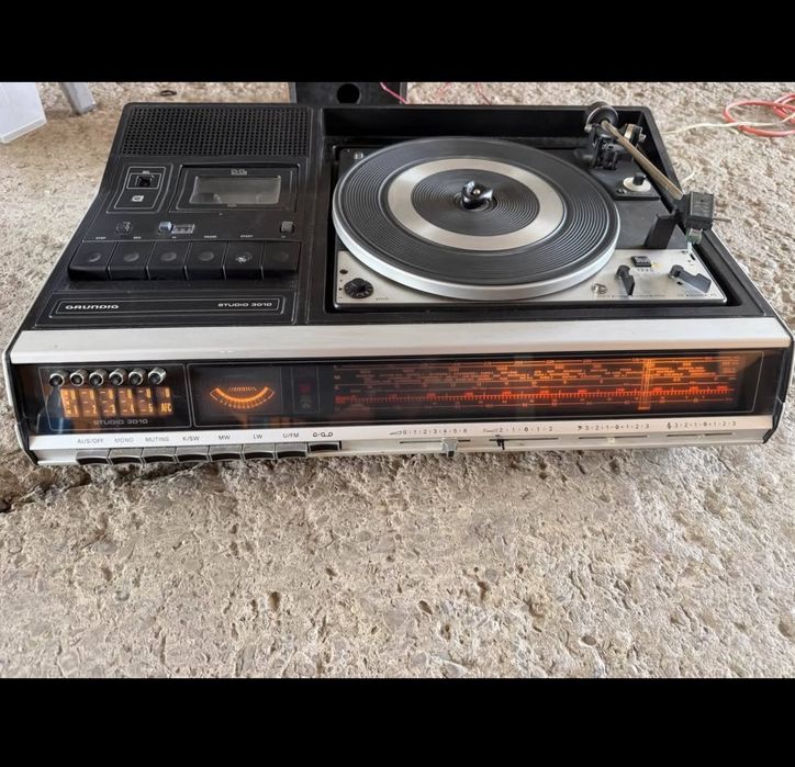 Combină Stereo Vintage GRUNDING Studio 3010a + Pickup Dual 1225