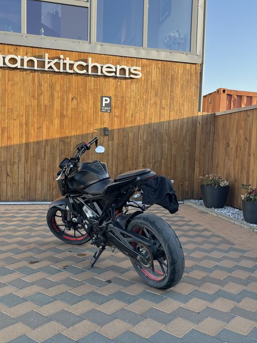 Honda CB125R 2019 – All Black Edition