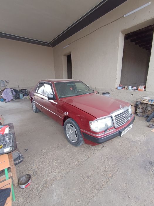 Mersedes Benz w124