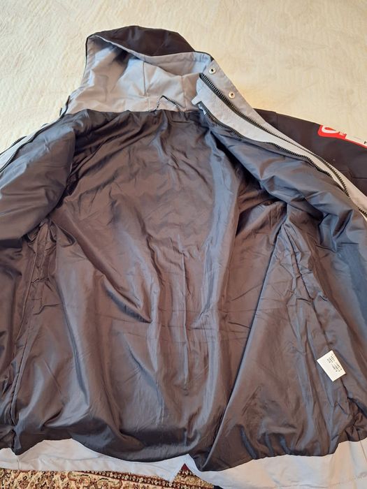 Продам две куртки