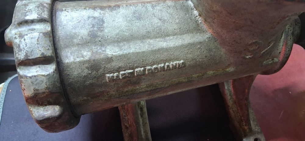 Masina  de   măcinat