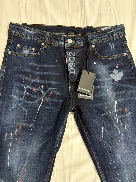 Blugi Dsquared2 , noi cu eticheta