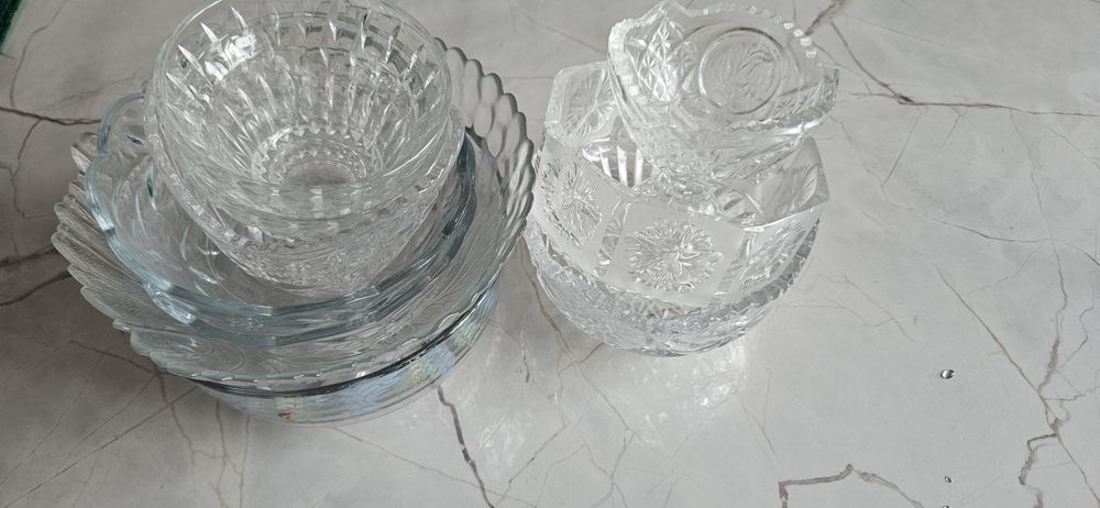 Продам посуду из стекла и хрусталя
