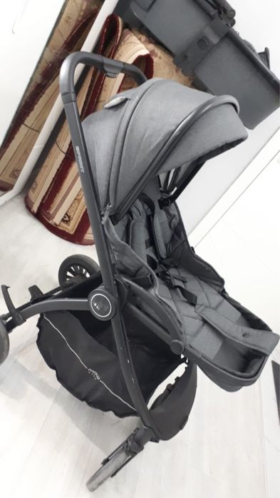 Продам коляску sprint в отличном состояний, 2 в1