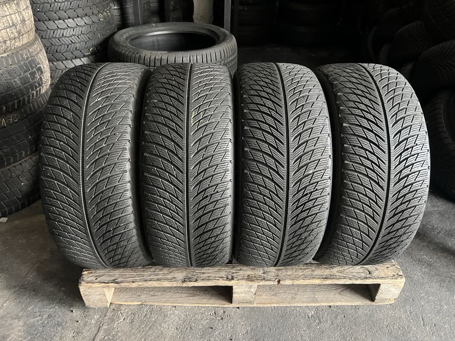 4 anvelope iarna 235/40/18 Michelin 6.5 mm!