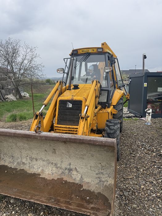 Buldoexcavator jcb 3cx