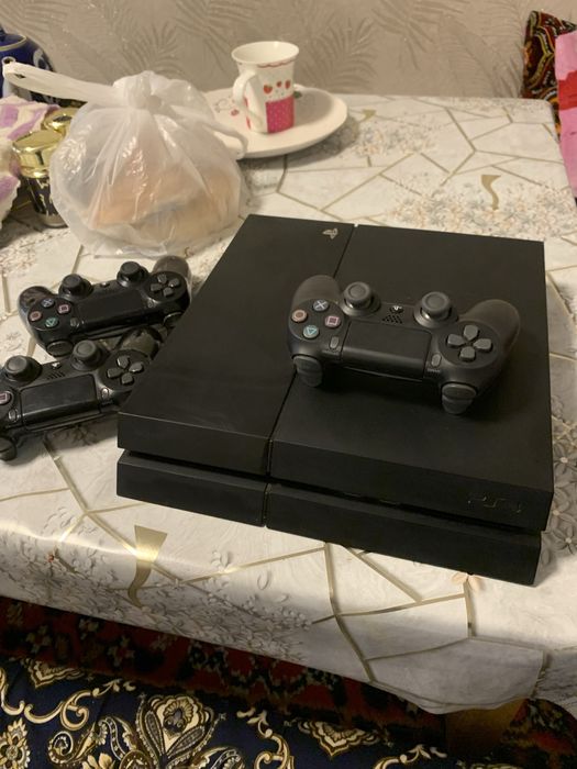 Playsteshin 4 sotiladi