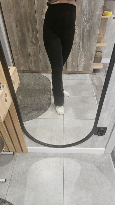 Продам джинсы для беременных 3 пары