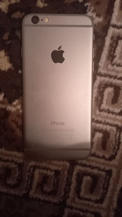 Продам айфон 6 16 гб