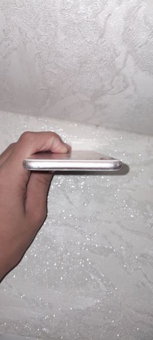 Iphone 7 продажа не разблокировали