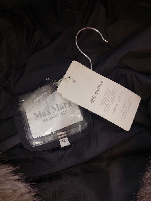 Продаю куртку , не подошёл размер!