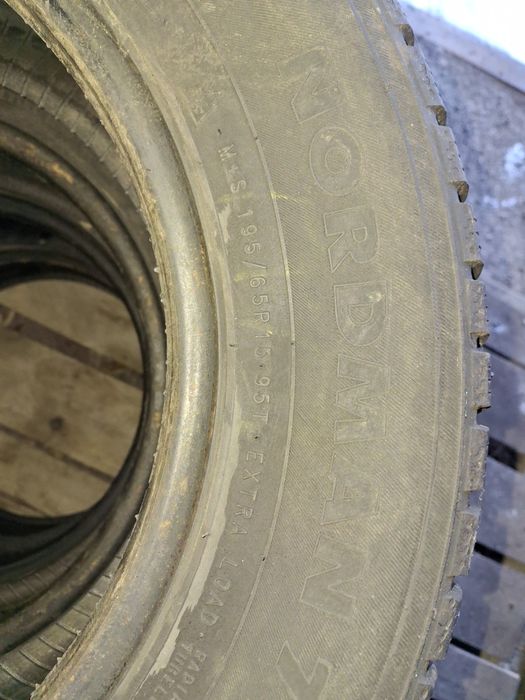 Шины зимние 195/65/15