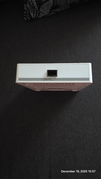 Switch cu management Microtik RB 260 GS  5 port + 1 port SFP