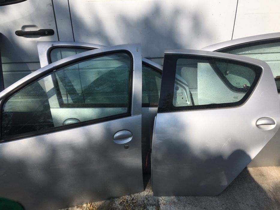 Vand portiere toyote aygo 2007