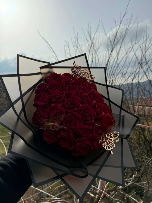 Букет от вечни рози