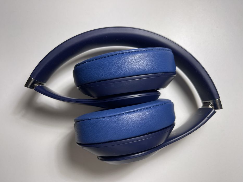 Beats Studio 3 синего цвета