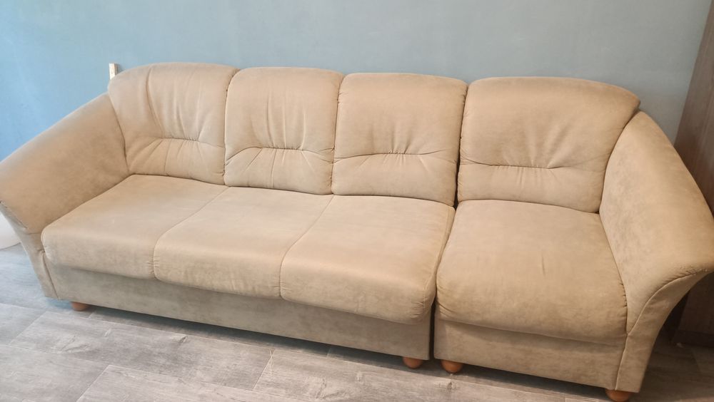 Продам диван,стол,вешалку