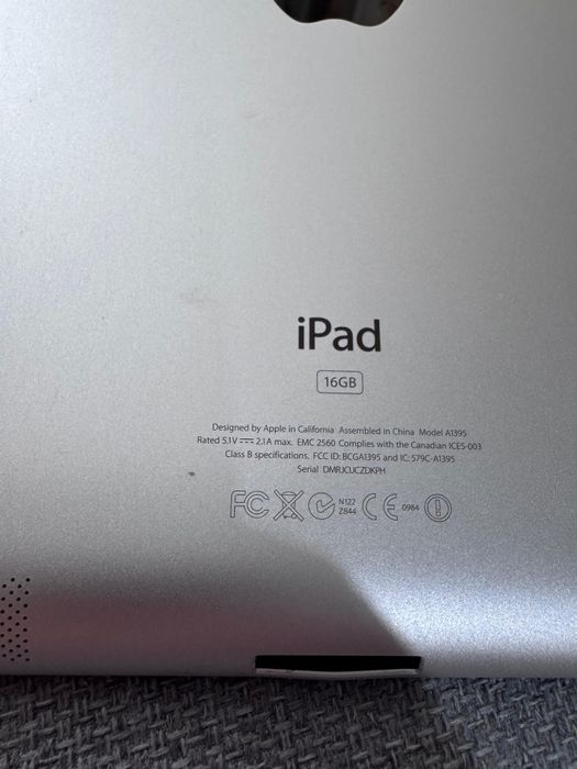 iPad 3 (Model A1395)  16GB  Alb