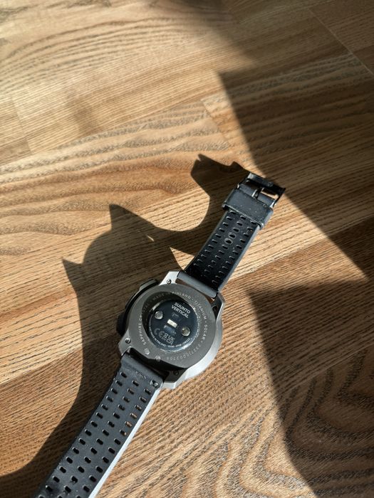 Suunto vertical titanium solar