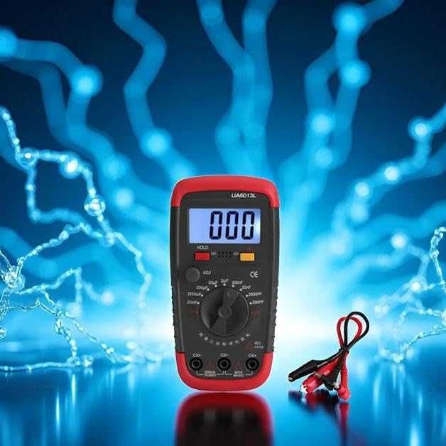 Tester Capacitometru Digital Profesional 0.1pF - 20000uF LCD
