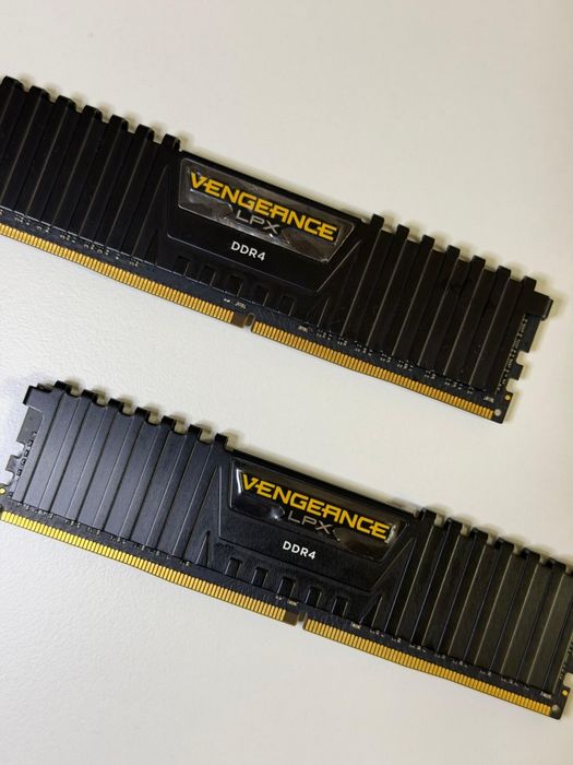 Corsair Vengeance LPX 32GB DDR4 RAM Kit (2x16GB) | Premium Low latency Desktop Memory