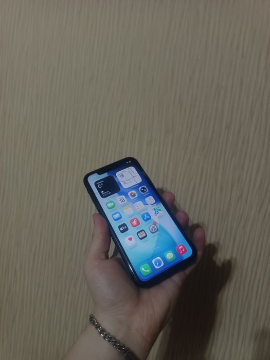 iPhone 11 / 64gb / 83% / торг / срочно продам