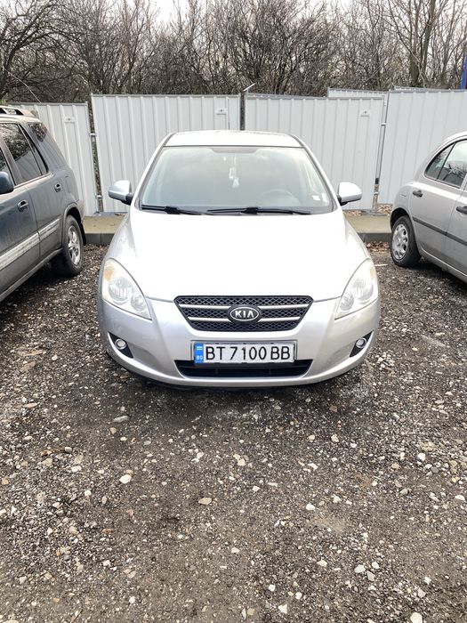 Kia ceed 1.6crdi 2008г