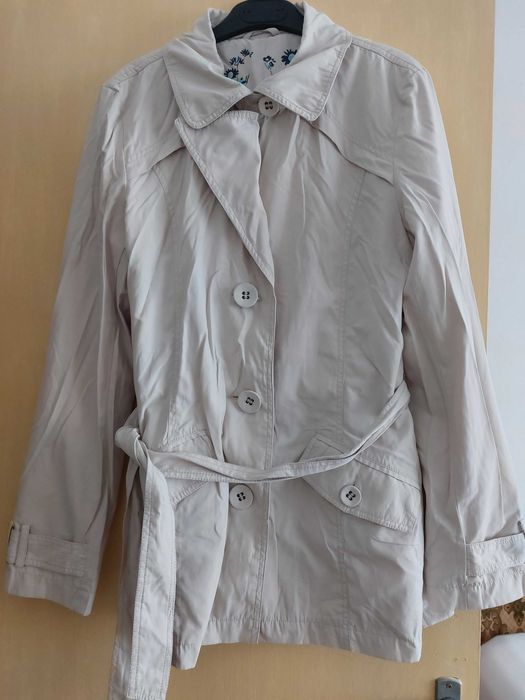 Jacheta cu cordon noua