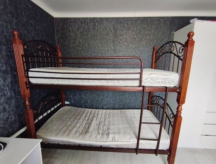 Продам кровать...