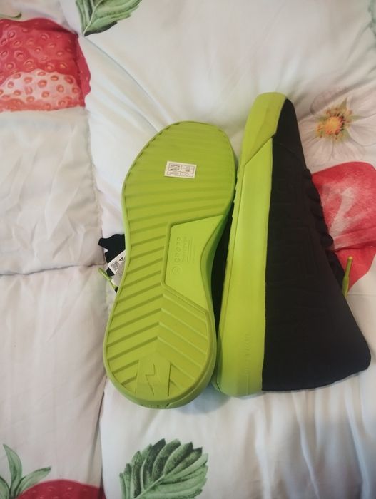 Ghete, adidași.teniși  mărimea 44, , ideal pentru noul sezon