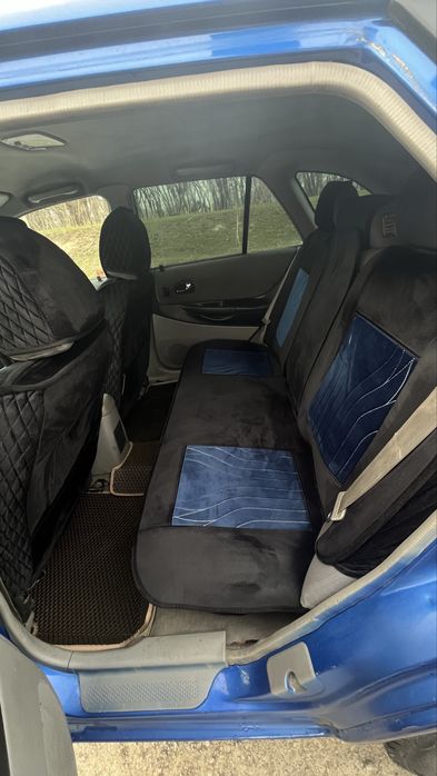 Мазда 323 хетчбек