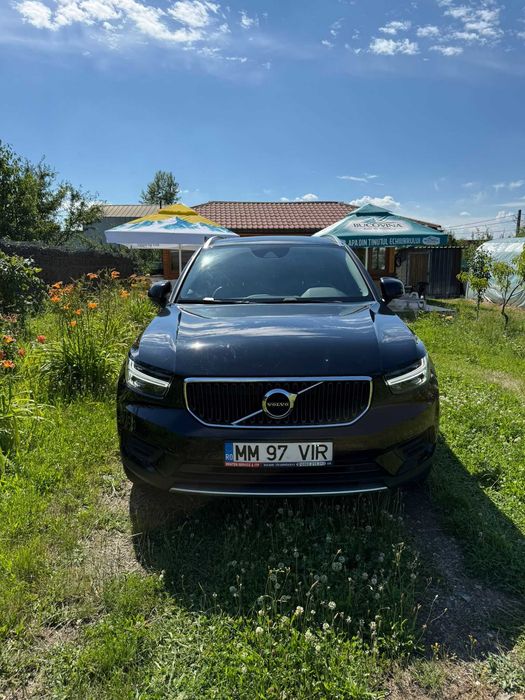 VOLVO XC40 2019